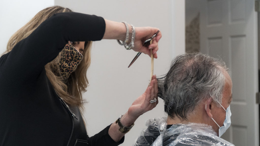 Salon_reopening_25